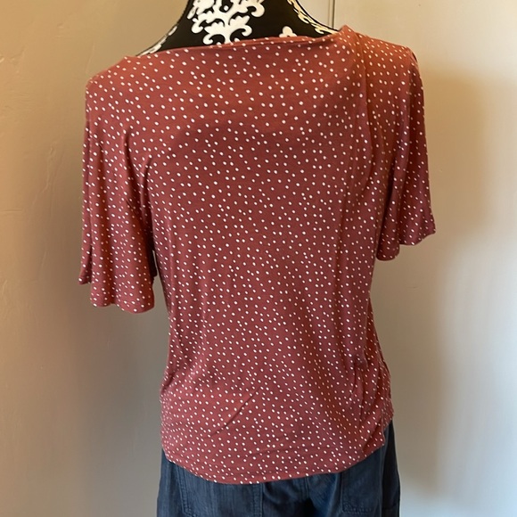 Knot front flutter sleeve blouse - Picture 3 of 9